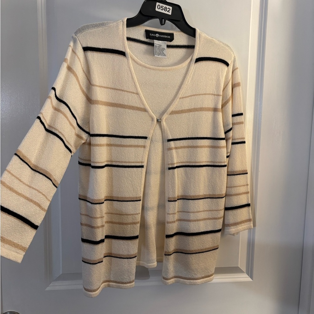 Sag Harbor Women's Cream Striped Sweater set Sz Small